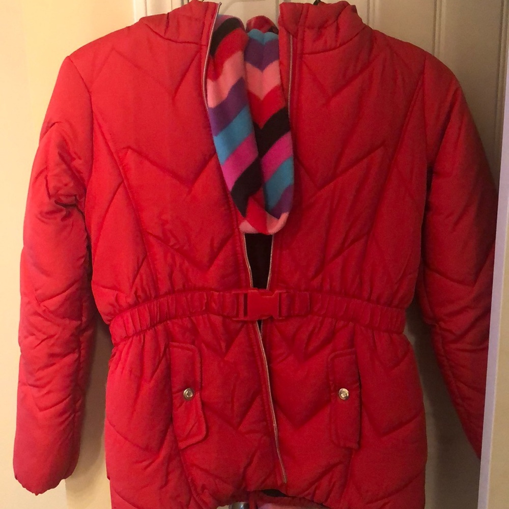Girls XL (16) red jacket.Also comes with a scarf